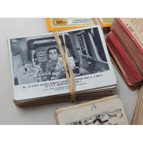 446 - A Quantity of Lead Soldiers together with a large quantity of vintage collectable cards