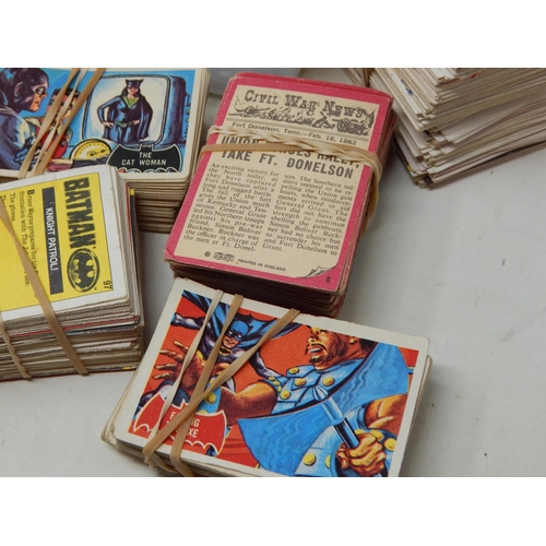 446 - A Quantity of Lead Soldiers together with a large quantity of vintage collectable cards