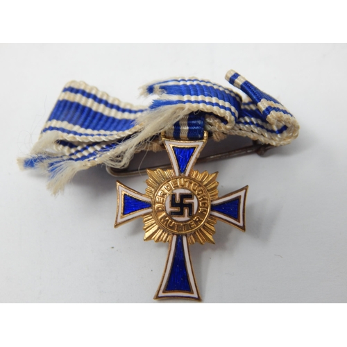 452 - WWII German Mother's Cross Brooch with Original Ribbon: Engraved to reverse 