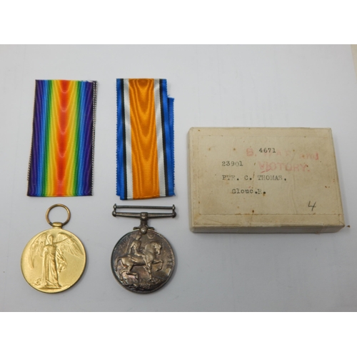 457 - WWI War & Victory Medals & Ribbons Awarded & Edge Named to: 23901 PTE C. THOMAS. GLOUC. R In Box pf ... 