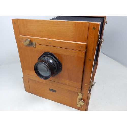 462 - A Sands Hunter & Co Tailboard Square Bellows Full Plate Mahogany & Brass Camera with Dallmeyer Lens.... 