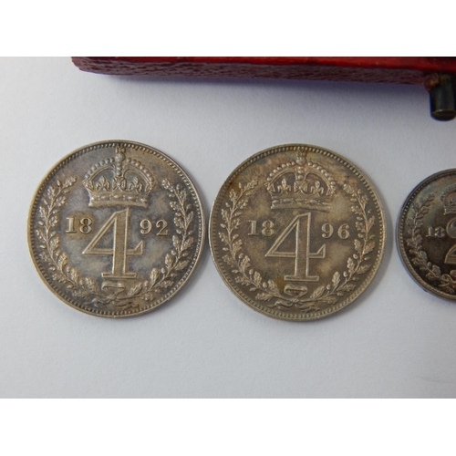 89 - KEVII 1907 Silver Maundy Set (missing  2d) together with further Silver Maundy Money: 1829 One Pence... 