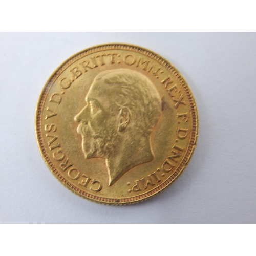 87 - KGV 1929 Full Gold Sovereign: S.A Mint