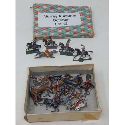 334 - Small collection of lead soldiers in vintage box