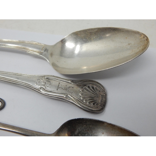 137 - A Quantity of Georgian & Later Silver Flatware: Various Dates & Makers: Weight 412g