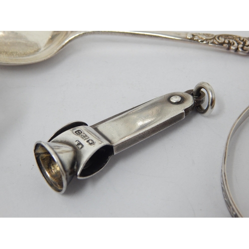 141 - A Group of Hallmarked Silver Including Cheroot Cutter, Tongs, Flatware, Cruets, Napkin Ring etc: Wei... 