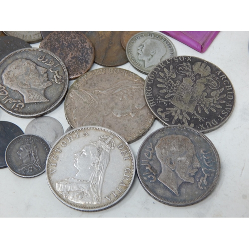 79 - A Quantity of Coins Including Silver: Sorting will reward