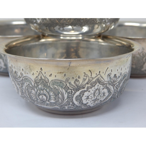 131Q - A Set of 4 Eastern Silver Bowls with marks to base: Weight 342g