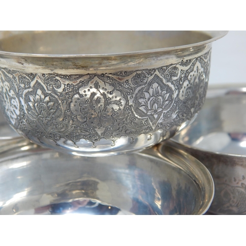 131Q - A Set of 4 Eastern Silver Bowls with marks to base: Weight 342g