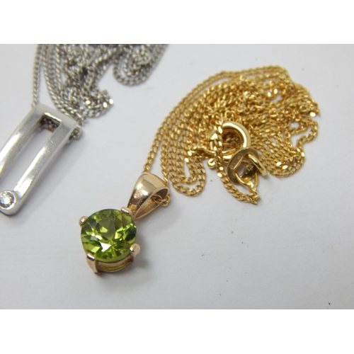 256 - 9ct White Gold Pendant Necklace together with a 9ct Yellow Gold Pendant Necklace: Gross weight 4.16g