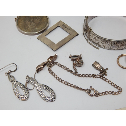 259 - Quantity of Silver Jewellery Including: Cufflinks, Bangle, Ingot, Chains, Charm Bracelet etc