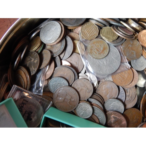 61 - A Large Quantity of GB & Foreign Coinage contained in a tin: approx 10.2kg: Sorting will reward