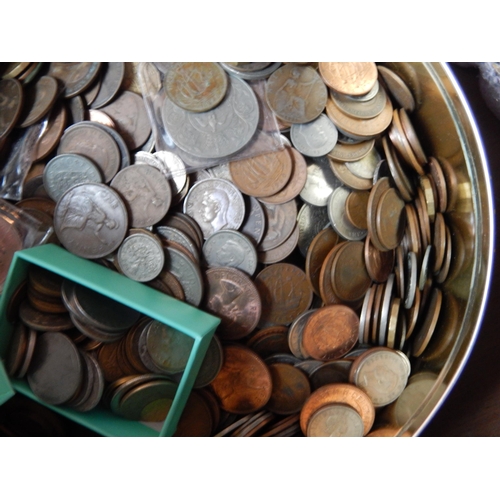 61 - A Large Quantity of GB & Foreign Coinage contained in a tin: approx 10.2kg: Sorting will reward