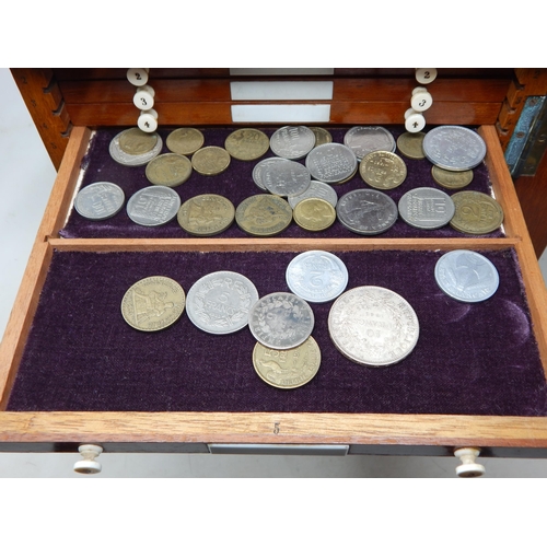 49J - An Oak 20 Drawer Coin/Specimen Cabinet Containing a Large Assortment of Coinage, Medallions etc: Mea... 