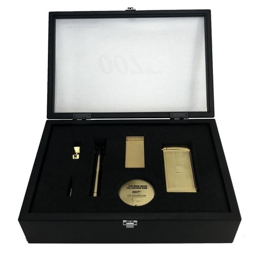 269B - JAMES BOND 007: SCARAMANGA'S 24CT GOLDEN GUN PROP REPLICA: An official numbered edition Golden Gun R... 