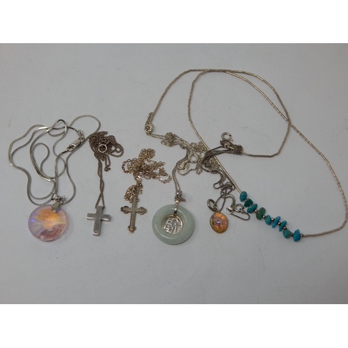 A Quantity of Vintage Silver Pendant Necklaces (5)