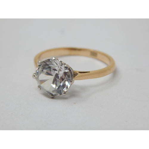 268F - 9ct Gold Solitaire Ring: Size O: Gross weight 2.66g