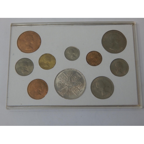 33 - Elizabeth II Coronation 10-Coin Set from Crown to Farthing dated 1953 housed in vintage Sandhill cas... 