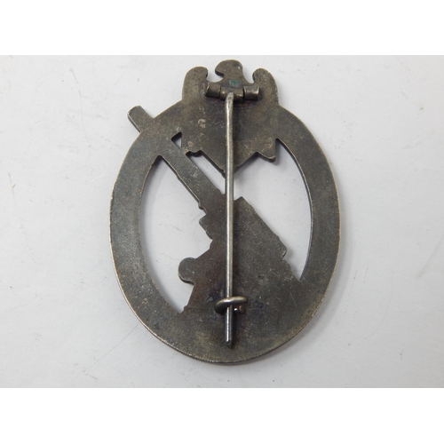 438 - WWII German Anti Flack Badge