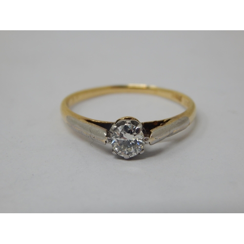 117 - 18ct Gold Diamond Solitaire Ring: The Diamond Estimated @ 0.20cts: Size L/M: Weight 2.04g