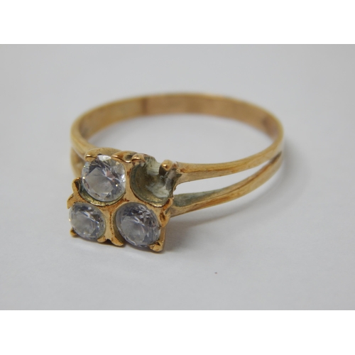 104 - 9ct Gold Ring: Size O: Gross weight 2.57g: One Stone Missing