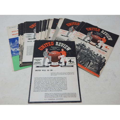 327 - A set of 30 Manchester United home programmes, season 1957-58, including a copy of the Sheffield Wed... 