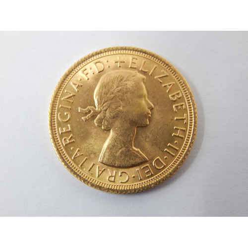 63 - QEII Full Gold Sovereign 1968