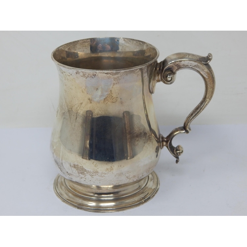 125 - Silver Pint Tankard of Baluster Form with Scroll Handle: Hallmarked London 2002 by Goldsmiths & Silv... 