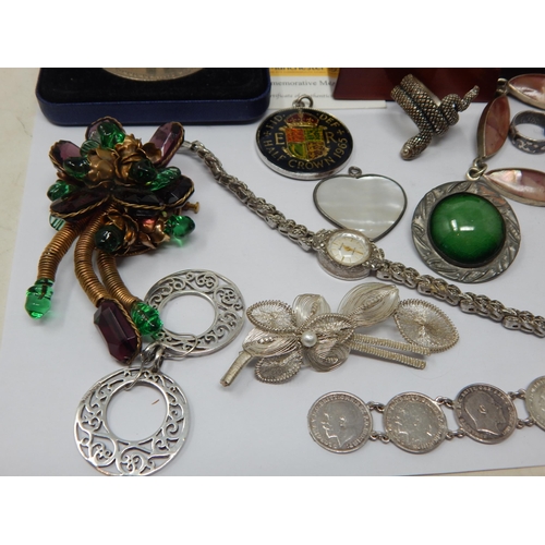 140 - A Quantity of Silver & Costume Jewellery Including Rings, Cufflinks, earrings, Bracelets etc togethe... 