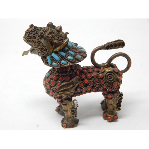 340 - Chinese Dog of Fo Snuff Bottle with removeable head having attached snuff spoon. The body with appli... 