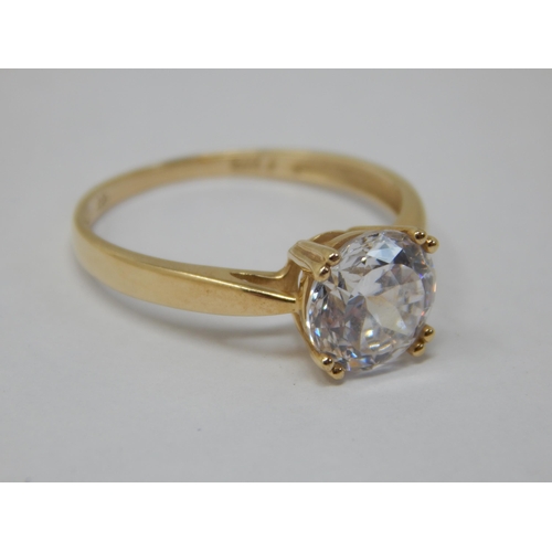 157 - 9ct Gold Ring Set with a Cubic Zirconia: Size O: Weight 2.12g