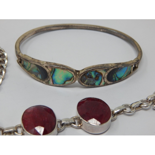 195 - A Quantity of Silver Jewellery Including Gate Bracelet with Padlock Clasp, Gem Set Bracelet, Bangle ... 