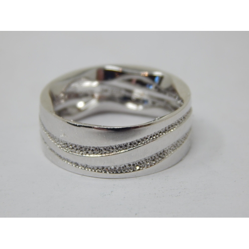 166 - MONT BLANC 18ct White Gold Ring: Size K: Weight 6.43g in original fitted Mont Blanc Box