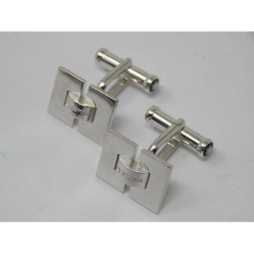 168 - A Pair of Mont Blanc 18ct White Gold Bar Back Cufflinks: Weight 15.84g