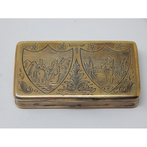 210 - Continental Hallmarked Silver & Gilded Snuff Box: 6cm wide: Weight 43g