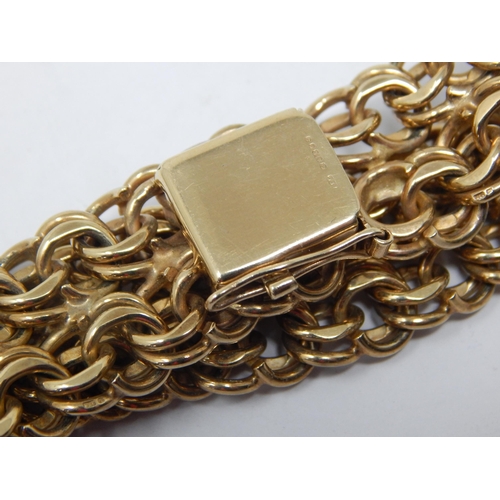 226 - Heavy 9ct Yellow Gold Bracelet: Length 19cm: Weight 57.16g