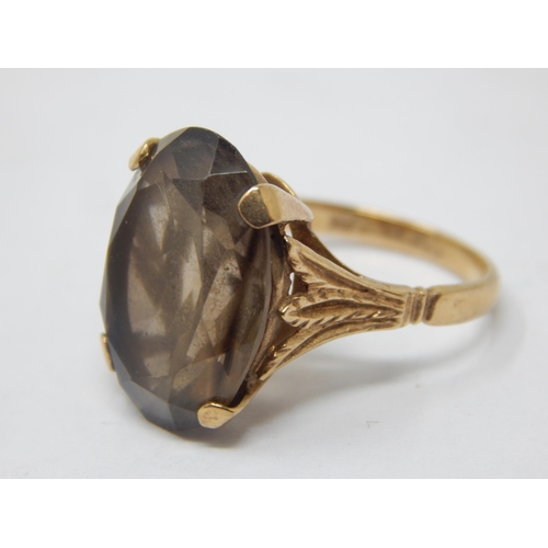 233 - 9ct Gold Smokey Quartz Set Ring: Size L: Gross weight 5.02g