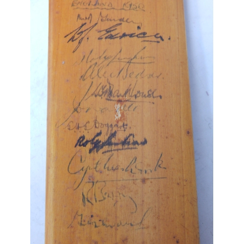 389 - Three 1950's Hand Signed Small Cricket Bats (43cm-46cm), Hand Signed, Teams Including England, New Z... 