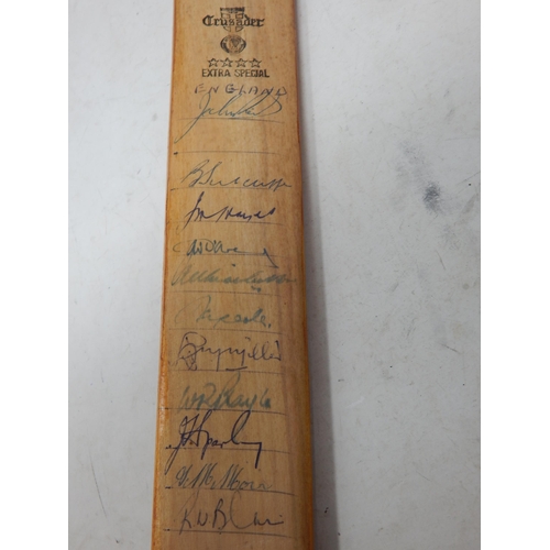 389 - Three 1950's Hand Signed Small Cricket Bats (43cm-46cm), Hand Signed, Teams Including England, New Z... 