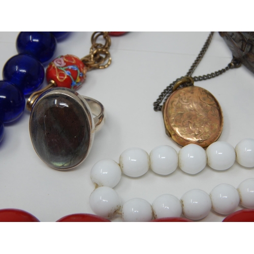 275D - A Quantity of Vintage Jewellery to Include a Silver Bangle, Yellow Metal Locket, Beaded Necklaces In... 