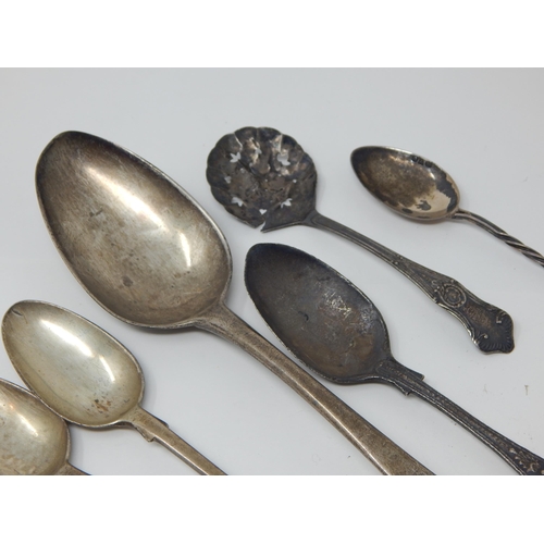 275J - A Quantity of Georgian & Later Silver Spoons Including a Georgian Caddy Spoon: Weight 204g