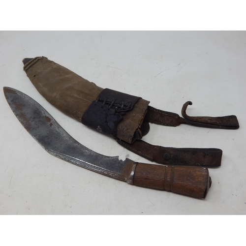 464 - WWI Era Kukri & Scabbard: Length 46cm