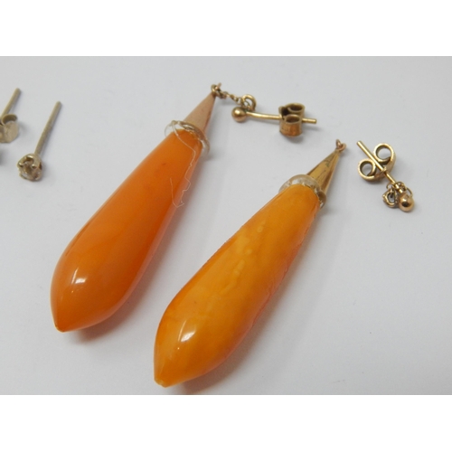 163 - 18ct White Gold Diamond Studs together with a pair of 9ct Gold Amber Earrings A/F