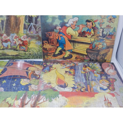 431 - 9 x Vintage Walt Disney Puzzles: All Complete.