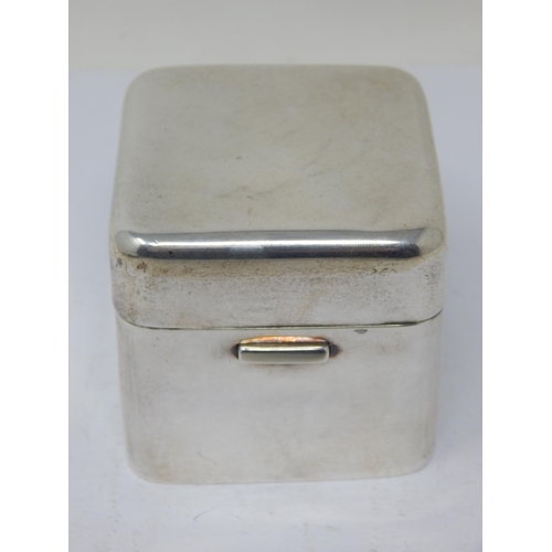 120 - Edwardian Silver Travelling Inkwell: Hallmarked London 1909 by Hardy Bros Sydney: Gross weight 224g