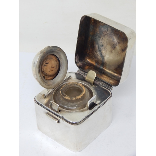 120 - Edwardian Silver Travelling Inkwell: Hallmarked London 1909 by Hardy Bros Sydney: Gross weight 224g