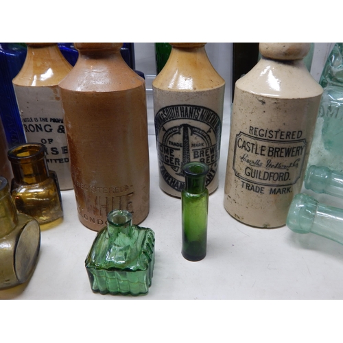 453 - A Quantity of 19th/20th Century Bottles