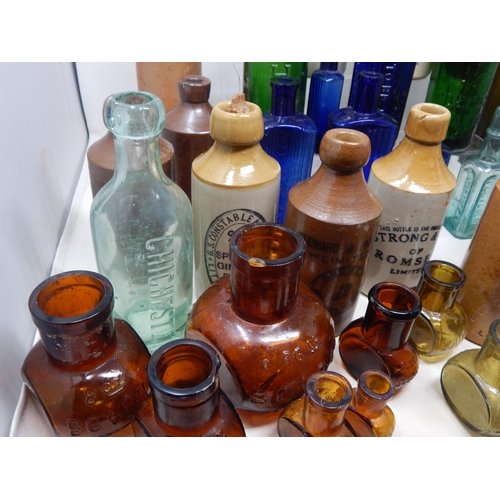 453 - A Quantity of 19th/20th Century Bottles