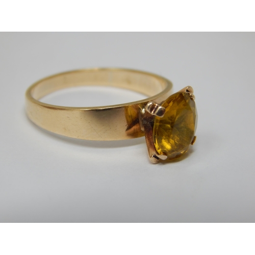 196 - Unmarked Gold Citrine Set Ring: Size O: Gross weight 3.10g