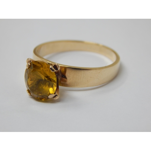 196 - Unmarked Gold Citrine Set Ring: Size O: Gross weight 3.10g